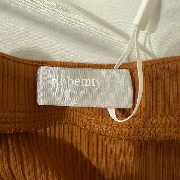 NWT Hobemty Golden Brown Button V-Neck 3/4 Sleeve Knit Top - Large - Picture 8 of 9